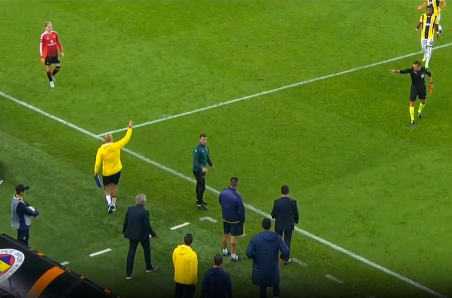 Fenerbahçe i Manchester United podijelili bodove u Istanbulu