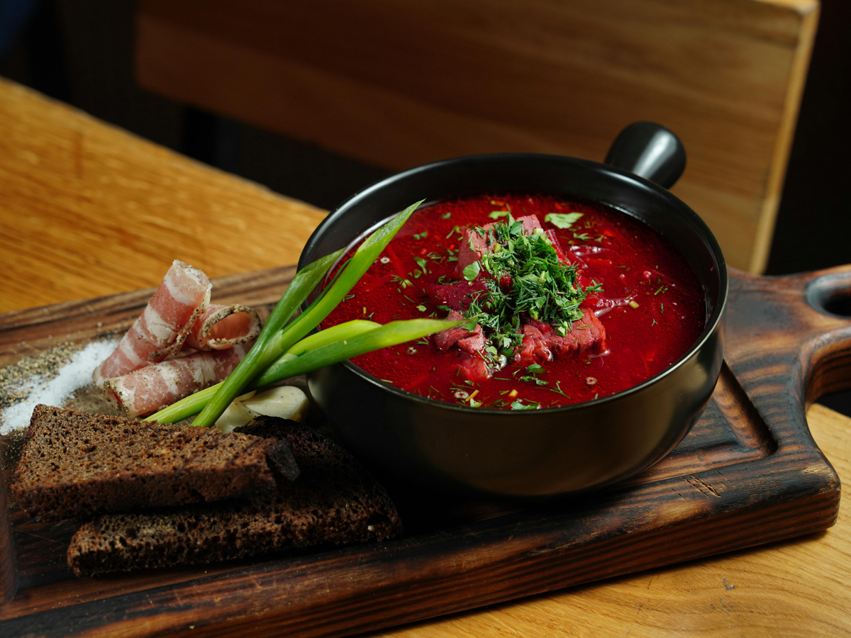 Kakva je to čudna riječ “borsch(t)” — specijalitet ukrajinske kuhinje!