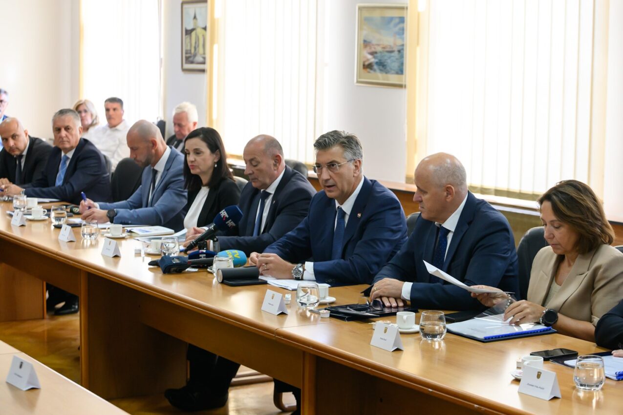 Krivci će odgovarati, sanaciju ćemo ubrzati, a voda iz javne vodoopskrbe je ispravna